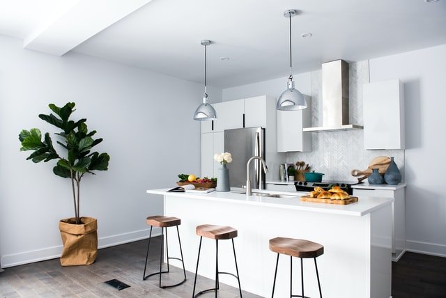 Simple dining room in a Mumbai house.